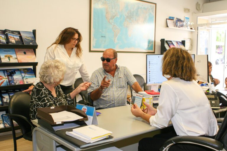 Clientes-viajes-costa-del-este